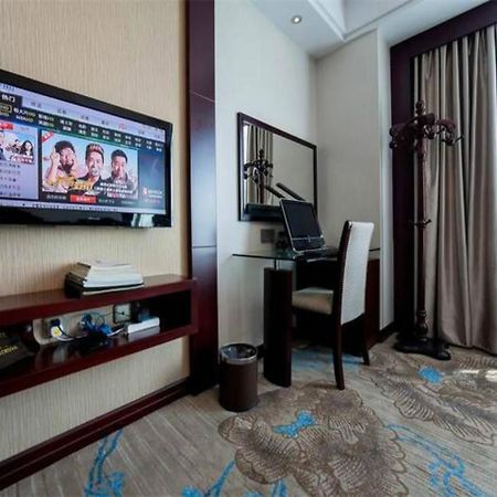 Grand Noble Hotel Цзиндэчжэнь Экстерьер фото