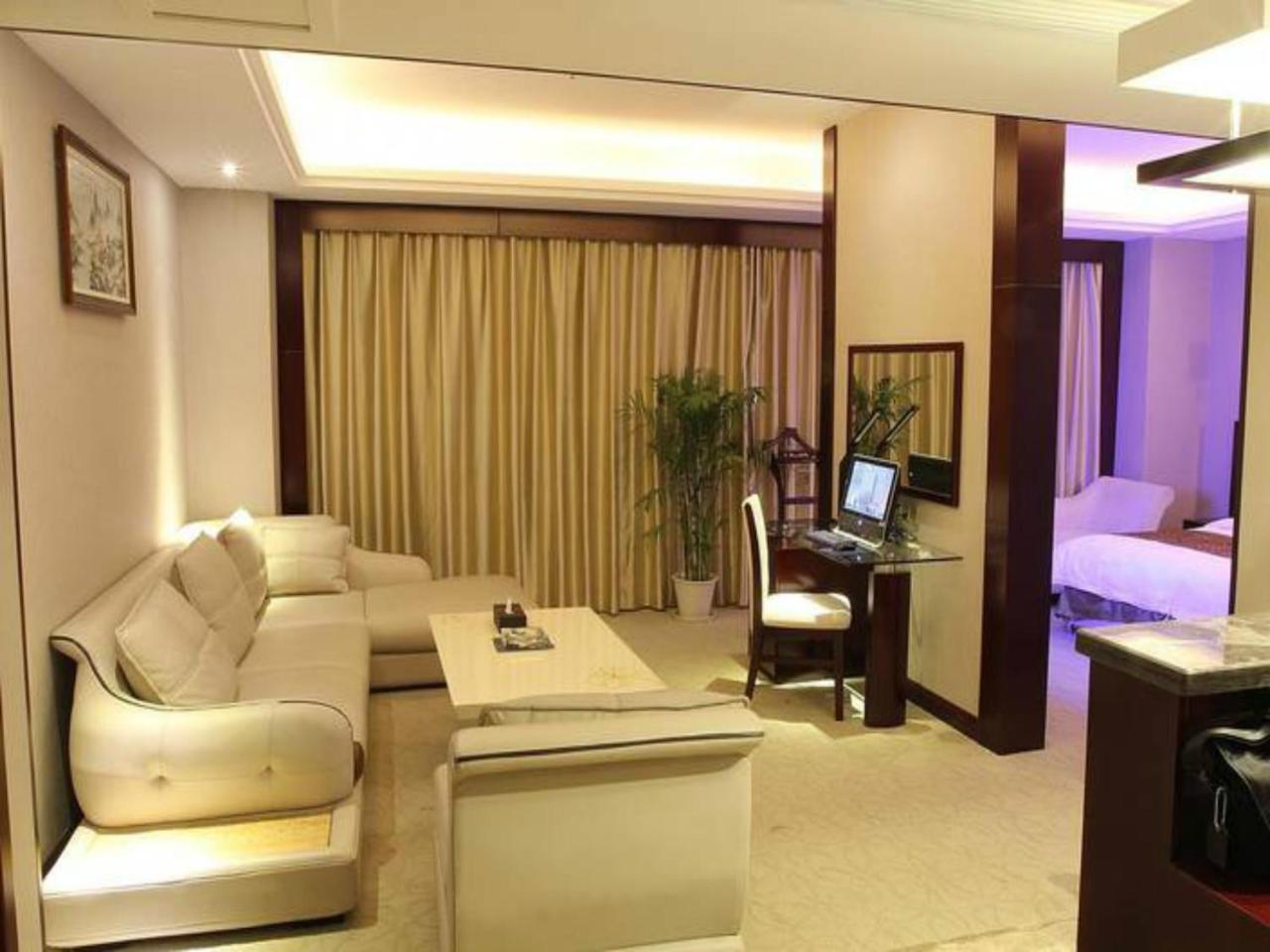 Grand Noble Hotel Цзиндэчжэнь Экстерьер фото